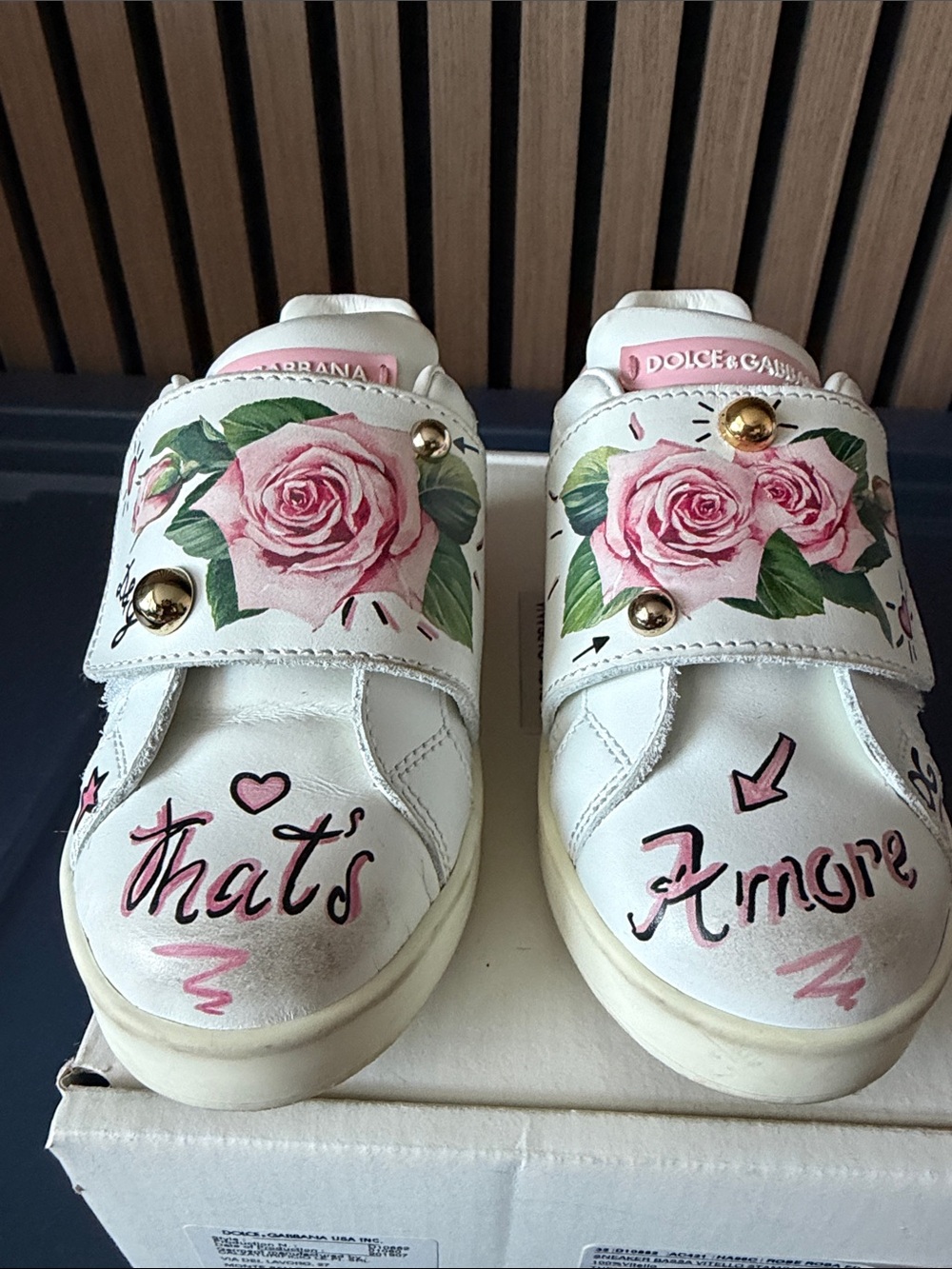 Dolce & Gabbana White Kids Sneakers with Pink Rose Motif and Gold Studs